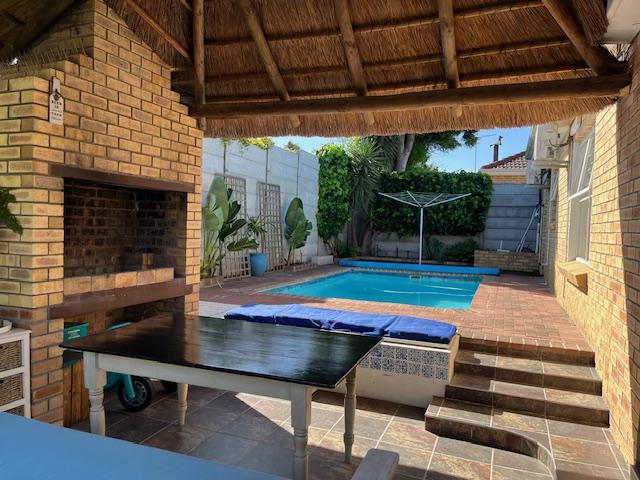 3 Bedroom Property for Sale in Protea Heights Western Cape